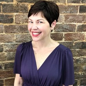 Meet your Posher, Hayley